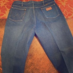 Men’s Wrangler Jeans